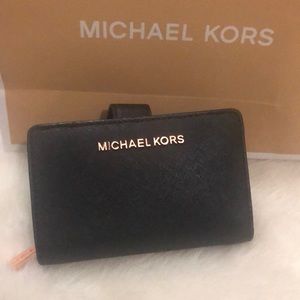 MK Saffiano tri- leather short wallet